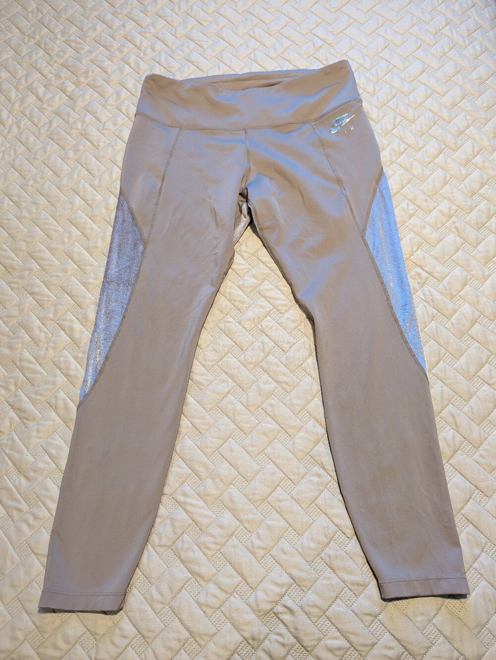 Nike Yoga Women’s High-Rise 7/8 Leggings With Velvet Side Stripes Sz.XL Blush